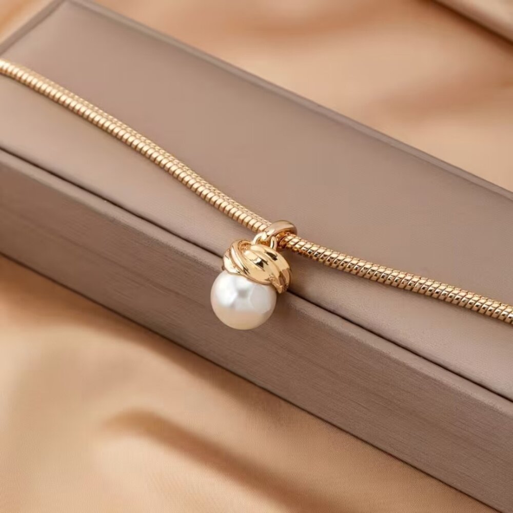14K Gold Womens Solitaire White Natural Pearl Necklace 18" Size Chain Jewelry - Picture 6 of 8